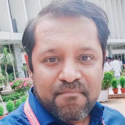 Dr. Raja Chakraverty